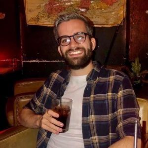 Meet your Posher, Tom